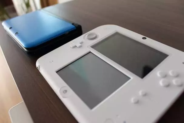Nintendo 2DS