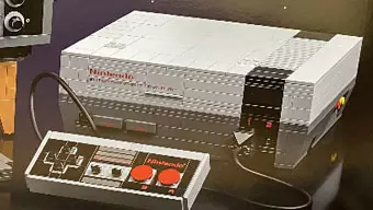 ¿Una NES de LEGO? Primer teaser e imágenes del nuevo set de Nintendo que es pura nostalgia retro