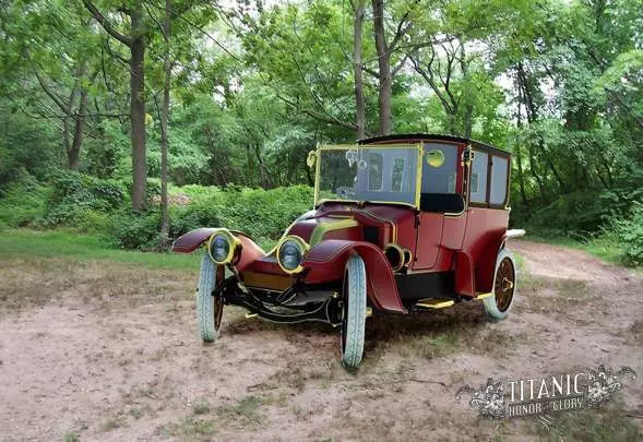 Titanic Honor and Glory