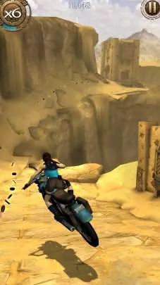 Lara Croft Relic Run