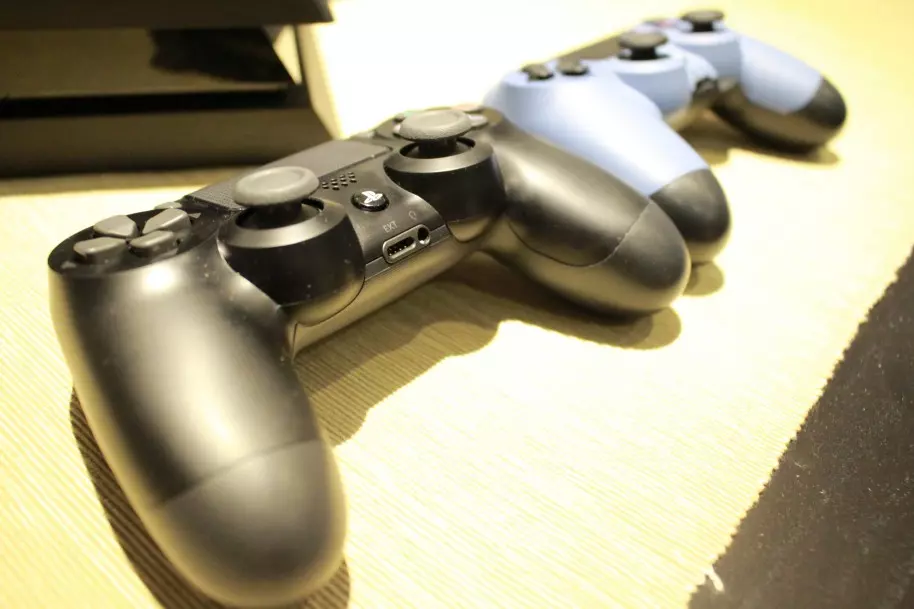 PS4 Pro PS4