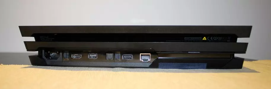 PS4 Pro PS4