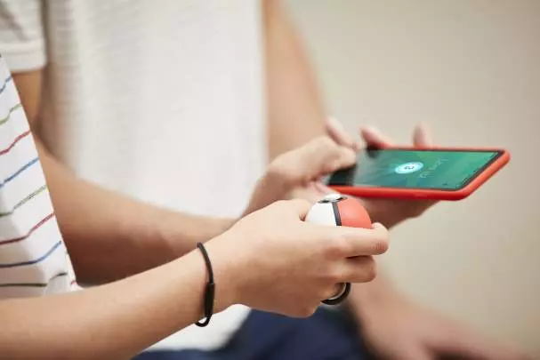 Pokémon Let's Go Pikachu / Eevee - Nintendo Switch