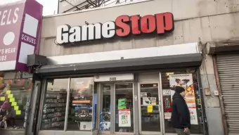 GameStop se prepara para reabrir en Italia y otros países europeos y anuncia recortes salariales