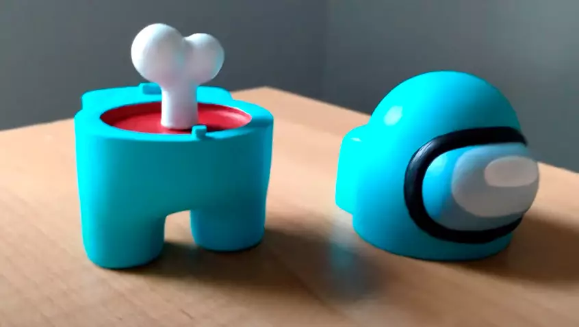 Figurilla de Among Us en impresión 3D