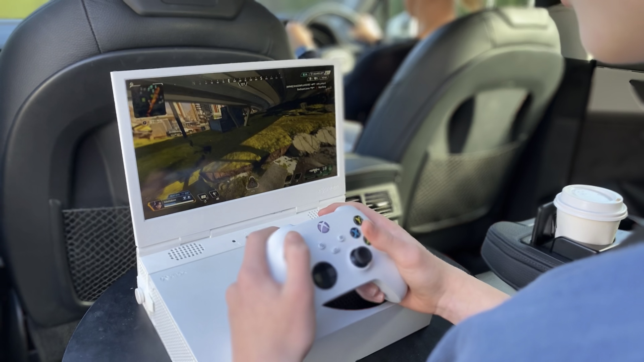 Play your Xbox Series S anywhere with xScreen, the “portable” screen