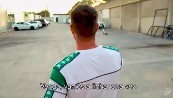 El Betis parodia la saga GTA con maestría en el vídeo para presentar a su último fichaje