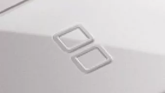 Nintendo DS Lite se viste de color plata