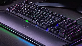 Razer reinventa sus teclados mecánicos con el Huntsman