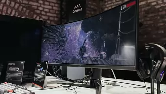 Este monitor de Asus con HDR tiene una relación de aspecto insólita: 32:10