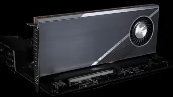 Esta unidad de 8 TB acumula hasta 4 SSD para llegar a 15 000 MB/s