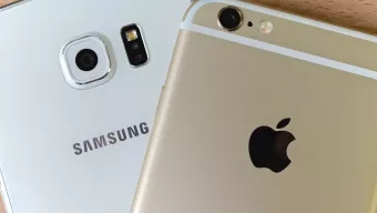 Apple sigue diciendo que Samsung copió su iPhone y que en esa colina muere ella