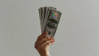 Google manda 250.000 dólares a un hacker por error y tarda un mes en pedirlo de vuelta