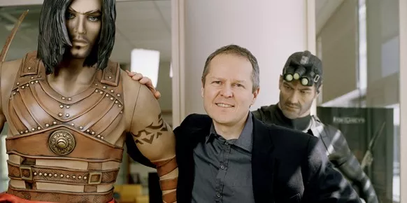Cuando Yves Guillemot decidió empezar a distribuir videojuegos, algunos de sus primeros socios fueron los que ahora son su competencia, como Electronic Arts. Cosas del destino...