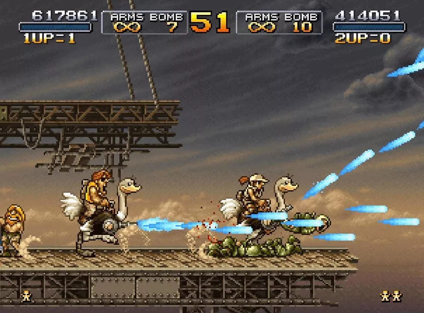 Todo vale en Metal Slug. Los nuevos Slug llegarían tras la primera parte, en la que solo controlamos el tanque.