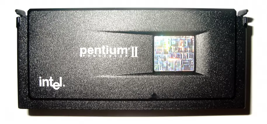 ¿Cómo era jugar en PC en 1998? La época dorada del videojuego en compatibles