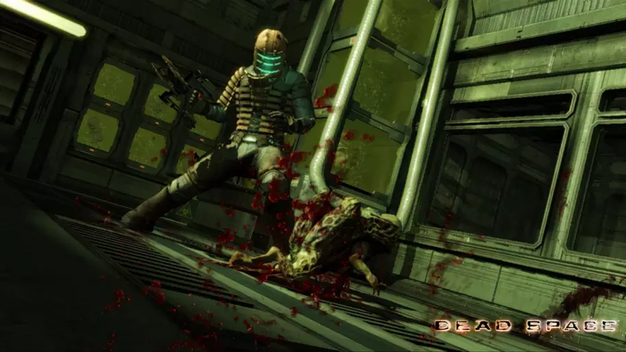 Dead Space (Visceral Games, 2008) fue aclamado en su salida por su inmersión, aún estando en 3ª persona.