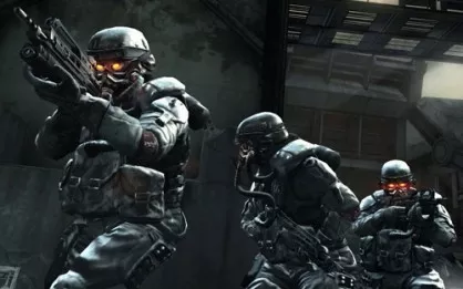 El estilo cinematográfico de Killzone 2 es su mayor virtud a nivel estético, jugable y narrativo. Pocas veces nos habíamos sentido tan dentro de una película de ciencia ficción como con el shooter de Guerrilla.