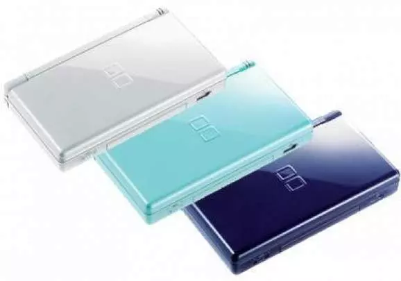 Nintendo DS Lite