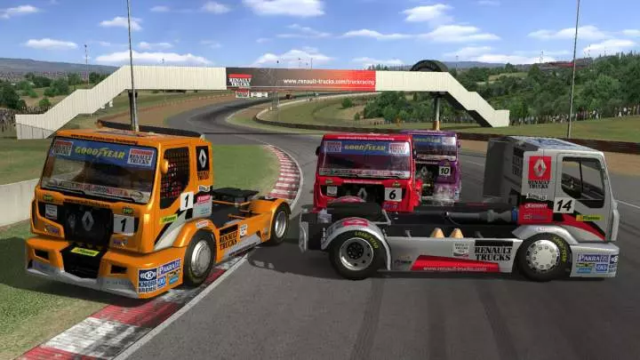 Truck Racing by Renault Trucks