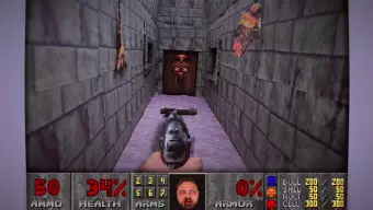 DOOM 2 se puede jugar en cualquier parte, incluso en una caja de cartón. Como una recreación, claro