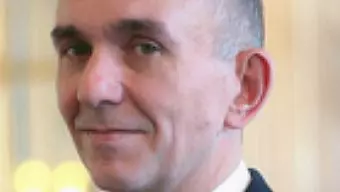 Peter Molyneux cree que Microsoft y Sony han ido cambiando sus estrategias en función de su contrario