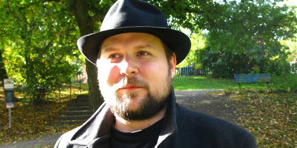 Markus Persson Markus Persson