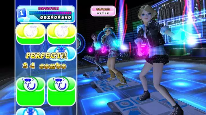 DanceDanceRevolution: Hottest Party 4