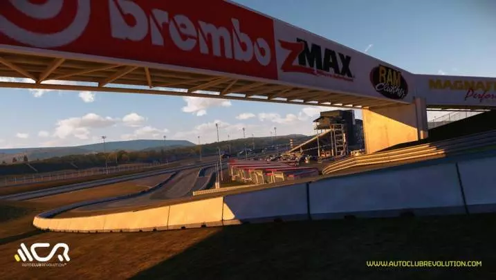 Auto Club Revolution