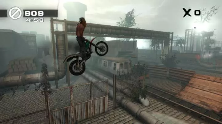Urban Trial Freestyle - 3DS