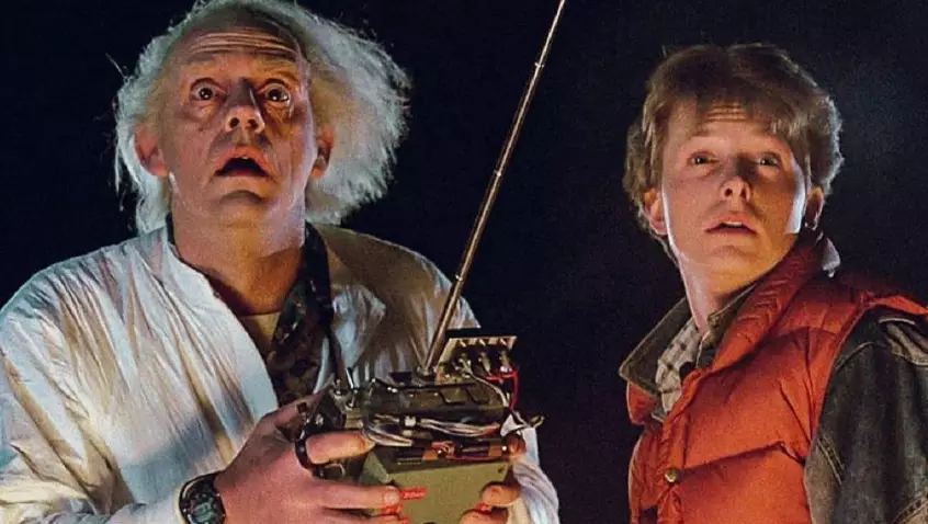Marty McFly y el profesor Emmett Brown