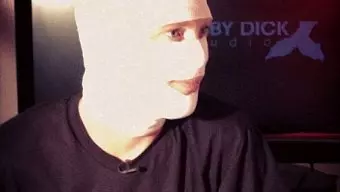 El responsable del misterioso The Phantom Pain aparece, pero cubierto de vendajes