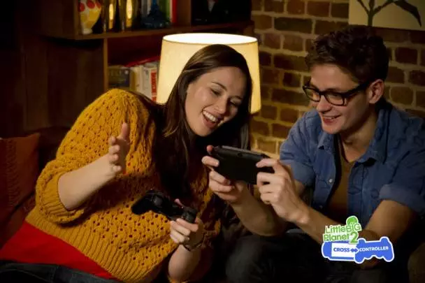 LittleBigPlanet 2 Cross Controller