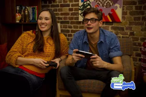 LittleBigPlanet 2 - Cross Controller