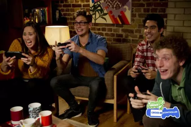 LittleBigPlanet 2 Cross Controller