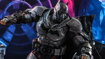 Esta figura de Batman basada en Arkham Origins no te dejará frío: ¡el Caballero Oscuro más salvaje!
